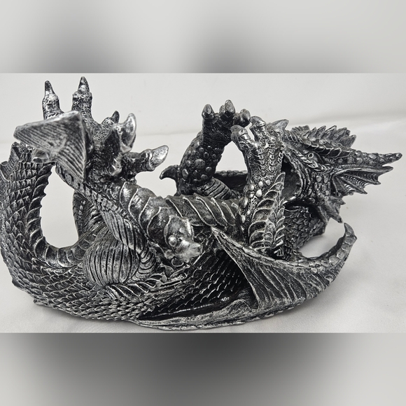 Dragon Fantasy Bottle Holder - Picture 4 of 7